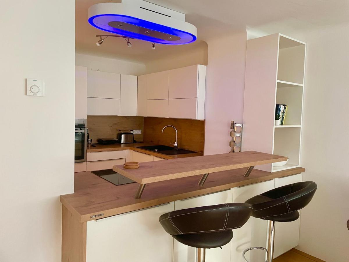 60 M2 Central Rooftop Apartment With Ac Viyana Dış mekan fotoğraf